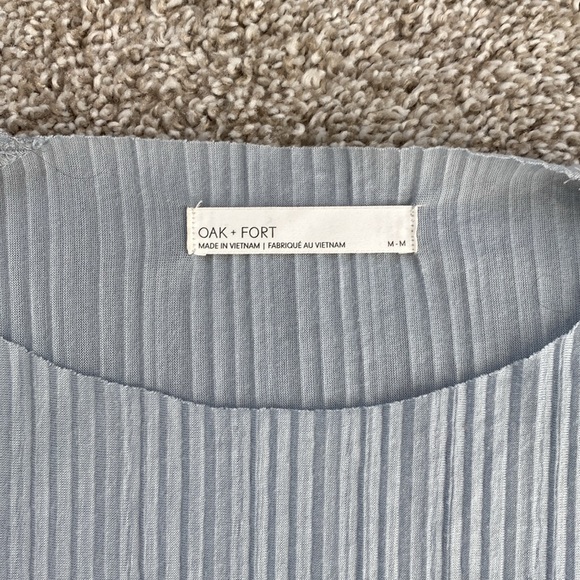 Oak + Fort raw edge top - Picture 2 of 3